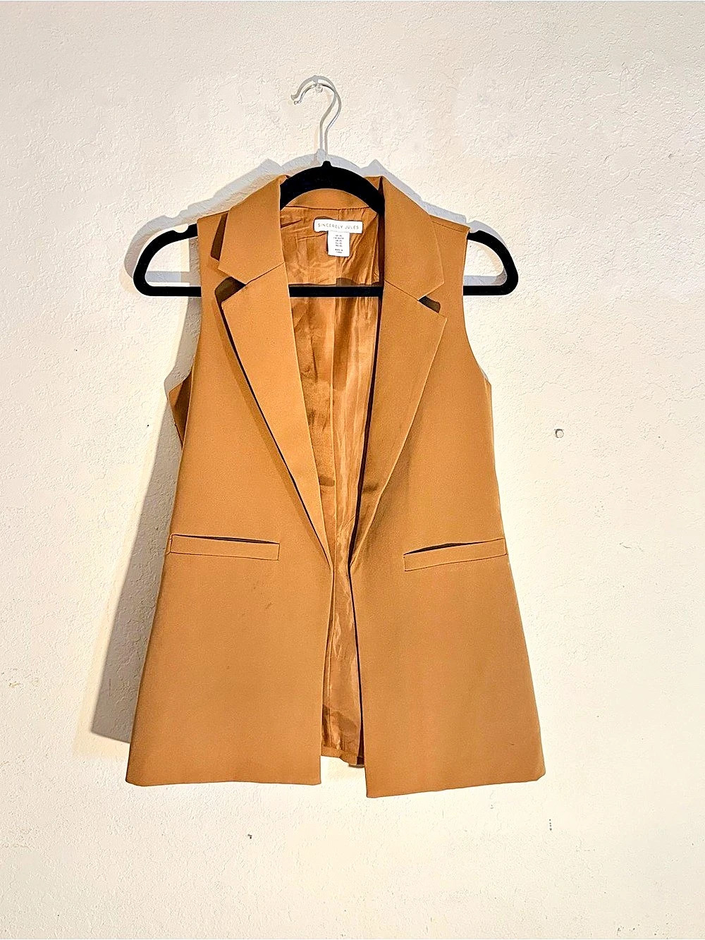 Sincerely Jules - Tailored Vest | Tan | L